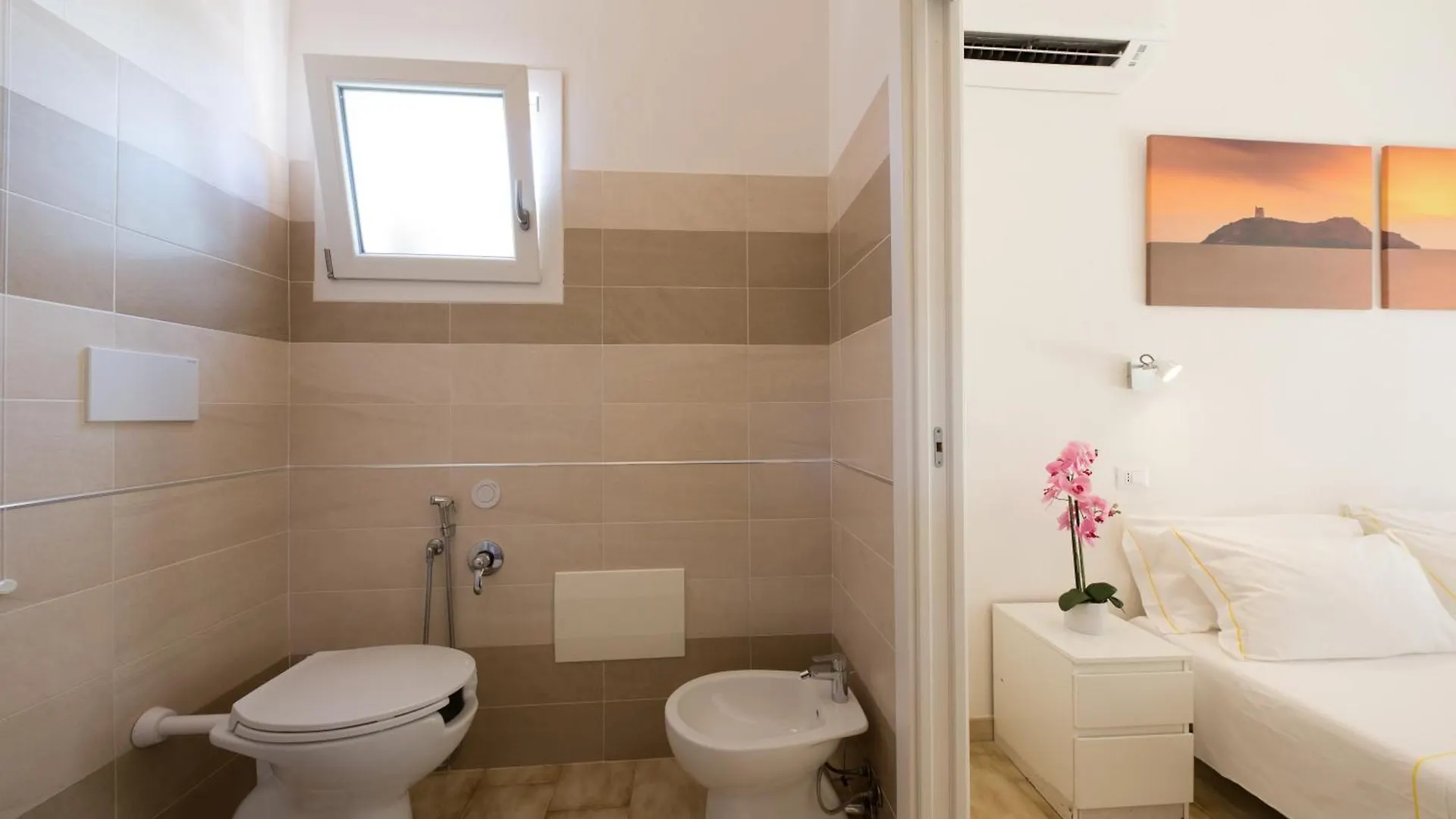 Hotel Coru e Mari Pula 0*,
